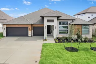 205 Irvine Pass, Liberty Hill, TX 78642 - Photo 2