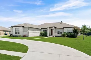 320 Buffalo Trail, Liberty Hill, TX 78642 - Photo 2