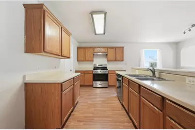 195 Musgrav, Kyle, TX 78640 - Photo 8
