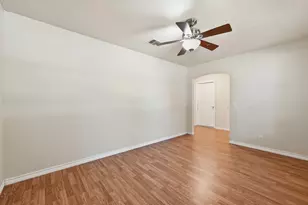 195 Musgrav, Kyle, TX 78640 - Photo 6
