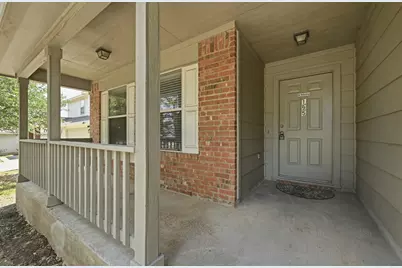 195 Musgrav, Kyle, TX 78640 - Photo 2