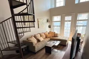 2505 San Gabriel St, Austin, TX 78705 - Photo 2