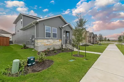 204 Flowers Avenue #123, Hutto, TX 78634 - Photo 4