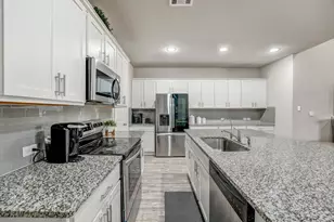 633 Donegal Ln, Georgetown, TX 78626 - Photo 14