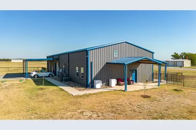 140 Airpark Drive, Georgetown, TX 78626 - Photo 4