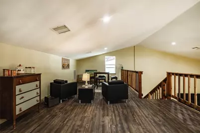 140 Airpark Drive, Georgetown, TX 78626 - Photo 24