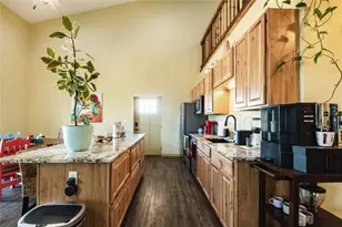 140 Airpark Dr, Georgetown, TX 78626 - Photo 10