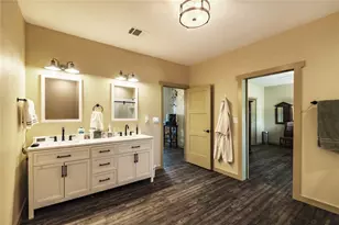 140 Airpark Dr, Georgetown, TX 78626 - Photo 20