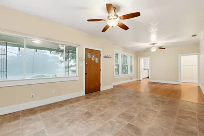 1301 Taylor St, Lampasas, TX 76550 - Photo 8