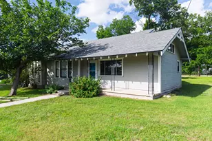 1301 Taylor St, Lampasas, TX 76550 - Photo 6