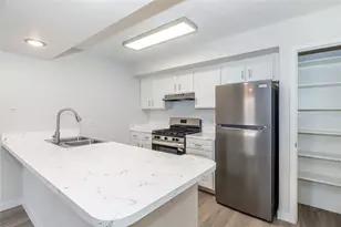 6008 N Lamar Blvd, Austin, TX 78752 - Photo 2