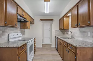 3211 Canter Ln, Austin, TX 78759 - Photo 12