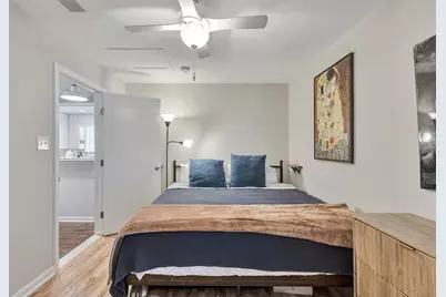 1715 W Saint Johns Avenue, Austin, TX 78757 - Photo 24