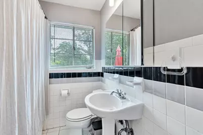 1715 W Saint Johns Avenue, Austin, TX 78757 - Photo 18