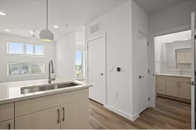 6324 N Lamar Boulevard #404, Austin, TX 78752 - Photo 8
