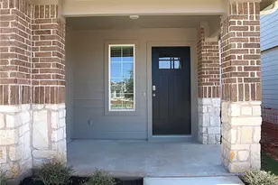 301 Hamilton Pool Ln, Bastrop, TX 78602 - Photo 2