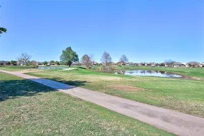 30202 Briarcrest Drive, Georgetown, TX 78628 - Photo 38