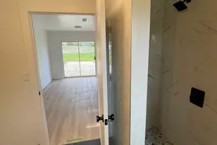 709 Pecan Valley Dr, Marble Falls, TX 78654 - Photo 6