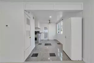 5210 Woodrow Ave, Austin, TX 78756 - Photo 6