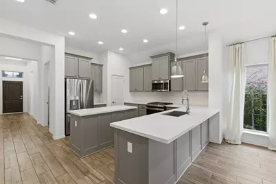 655 Arroyo Sierra, New Braunfels, TX 78130 - Photo 2