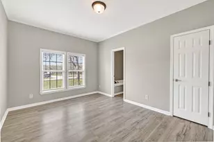 130 Leaning Oaks Cir, Seguin, TX 78155 - Photo 14