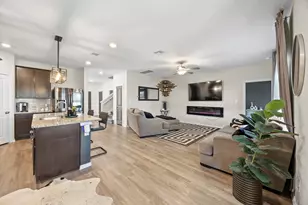 361 Bright Star Ln, Georgetown, TX 78628 - Photo 6