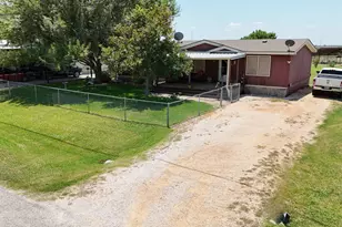 436 Rosemary Loop, New Braunfels, TX 78130 - Photo 2