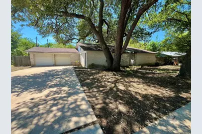 2307 Monarch Drive, Austin, TX 78748 - Photo 2