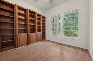 133 Crystal Springs Dr, Georgetown, TX 78633 - Photo 14