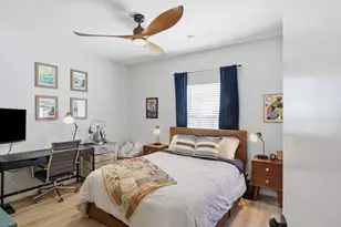 203 E 31st St, Austin, TX 78705 - Photo 8