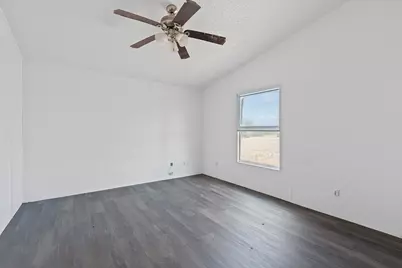 1177 County Road 402, Flatonia, TX 78941 - Photo 6