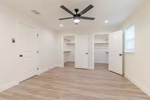 346 Webb St, Smithville, TX 78957 - Photo 14