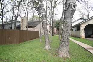 1712 Cinnamon Path, Austin, TX 78704 - Photo 26