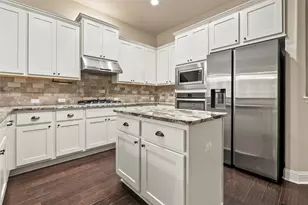 11704 Quintana Cove, Austin, TX 78739 - Photo 18