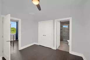 6902 Carver Ave, Austin, TX 78752 - Photo 16