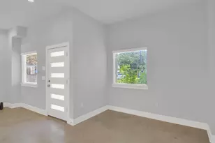 6902 Carver Ave, Austin, TX 78752 - Photo 12