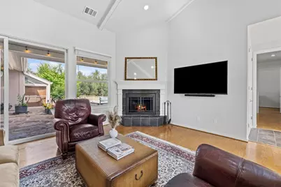109 Double Eagle Drive #109, Austin, TX 78738 - Photo 8