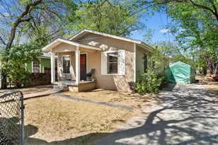2710 E 3rd St, Austin, TX 78702 - Photo 2