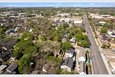 2710 E 3rd Street, Austin, TX 78702 - Photo 26