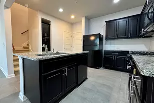 6814 E Riverside Dr, Austin, TX 78741 - Photo 6