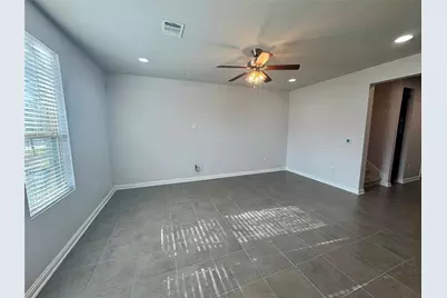 6814 E Riverside Drive #25, Austin, TX 78741 - Photo 2