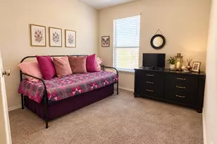 281 La Dera Dr, Liberty Hill, TX 78642 - Photo 8