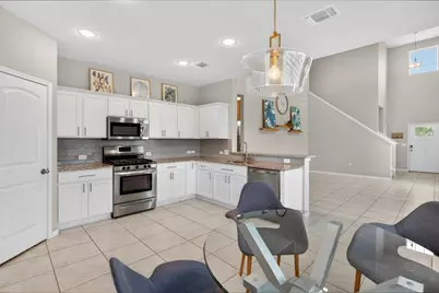 2006 Grow Lane, Austin, TX 78754 - Photo 8
