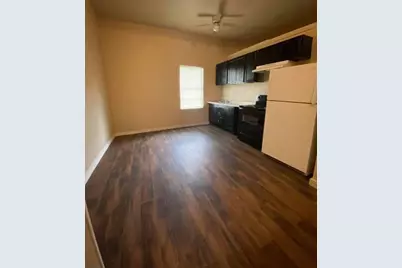 514 Ruddy Street #B, Lockhart, TX 78644 - Photo 2