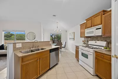 8219 Edgemoor Place, Austin, TX 78749 - Photo 16