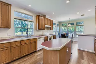 260 Dickerson Ln, Elgin, TX 78621 - Photo 12