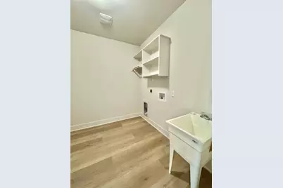 104 Zayd Court #B, Jarrell, TX 76537 - Photo 16