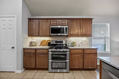 18653 Dry Pond Drive, Pflugerville, TX 78660 - Photo 8