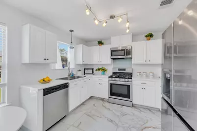 18400 Sun Haven Cove, Elgin, TX 78621 - Photo 10