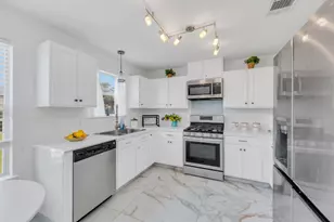 18400 Sun Haven Cove, Elgin, TX 78621 - Photo 10